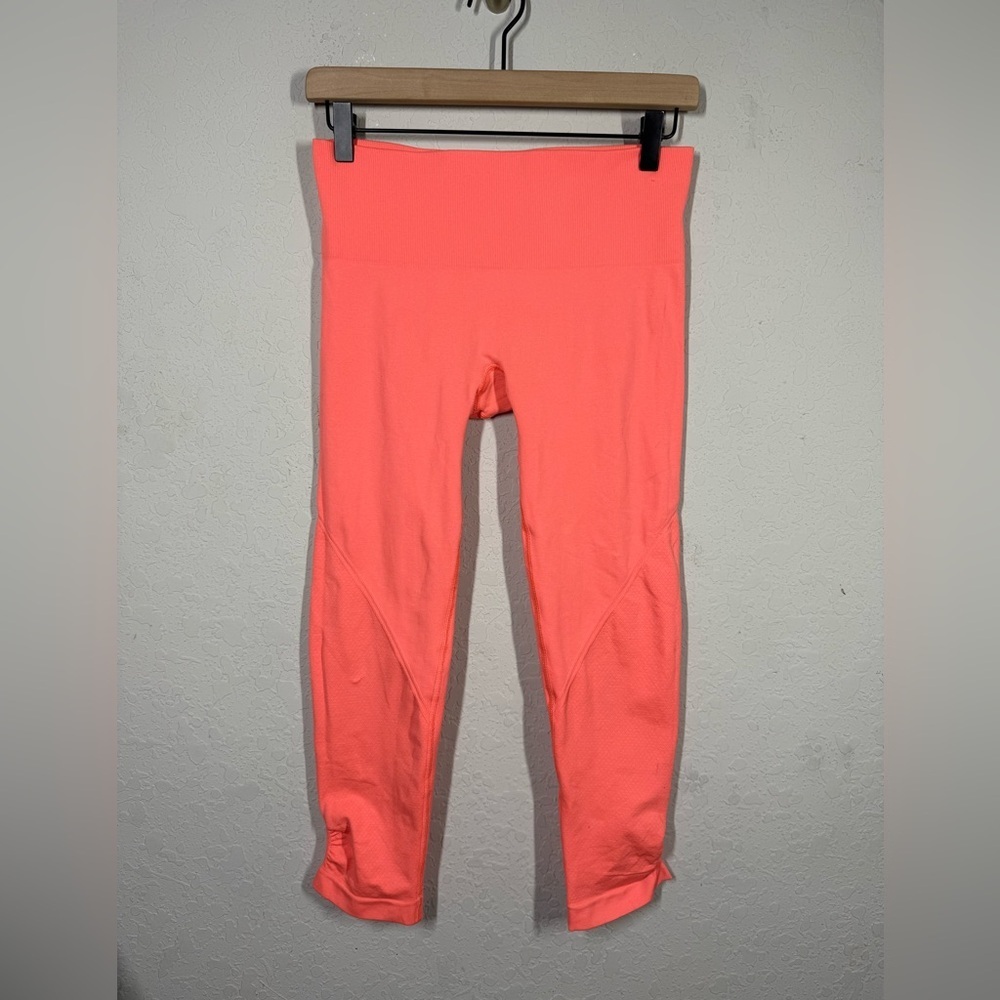 Lululemon In The Flow Leggings Size 6